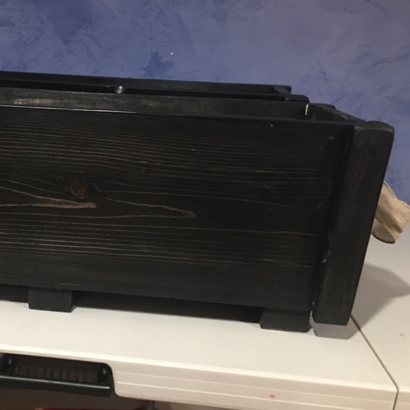 Planter box - Picture 9 of 9